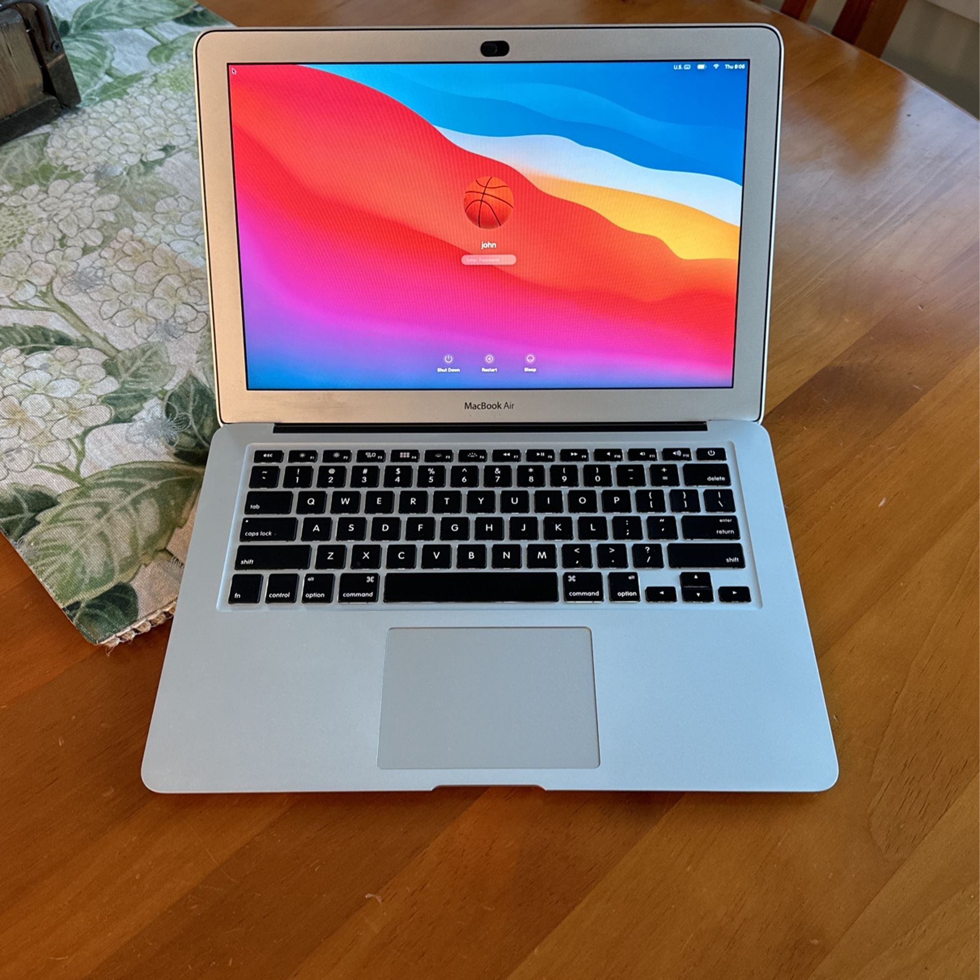 13-Inch MacBook Air (2014)