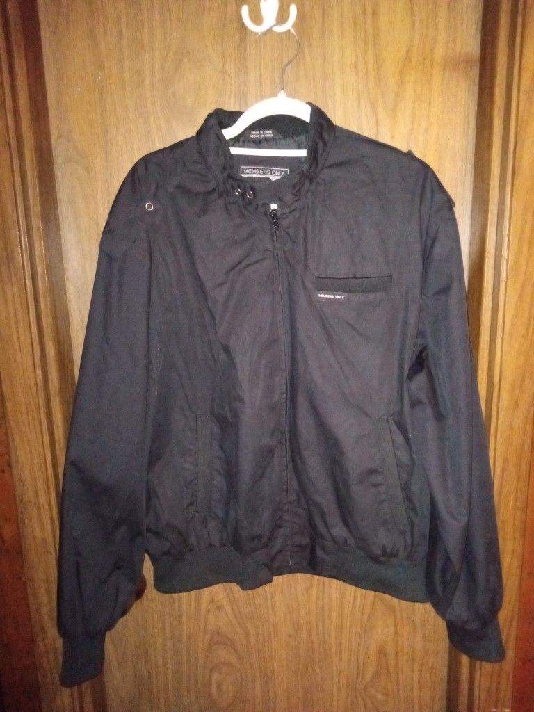 Black ,Members Only Jacket, Size M