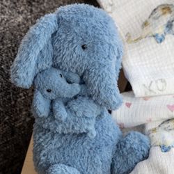Momma Elephant and Swaddle (NEW) - Olive and Cocoa