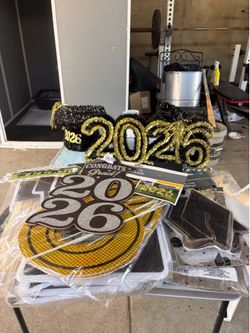 graduation decorations