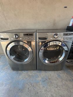 LG Washer And Dryer Electric Set