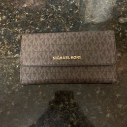 Michael Kors Trifold Wallet