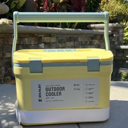 STANLEY ☀️ Cooler Box 16 Quart  YELLOW COOLER !!! SOLD OUT Target