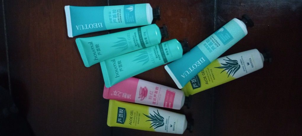 Beotua & Houmal Aloe Vera Gel (30g)