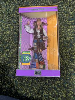 Barbie Peace and Love 70's 2000 Collector Edition Hippie Mattel # 27677