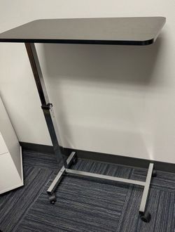 Adjusting side table