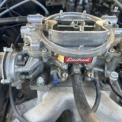 Edelbrock Carburetor 