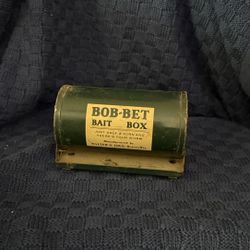 Bob-Bet Bait Box