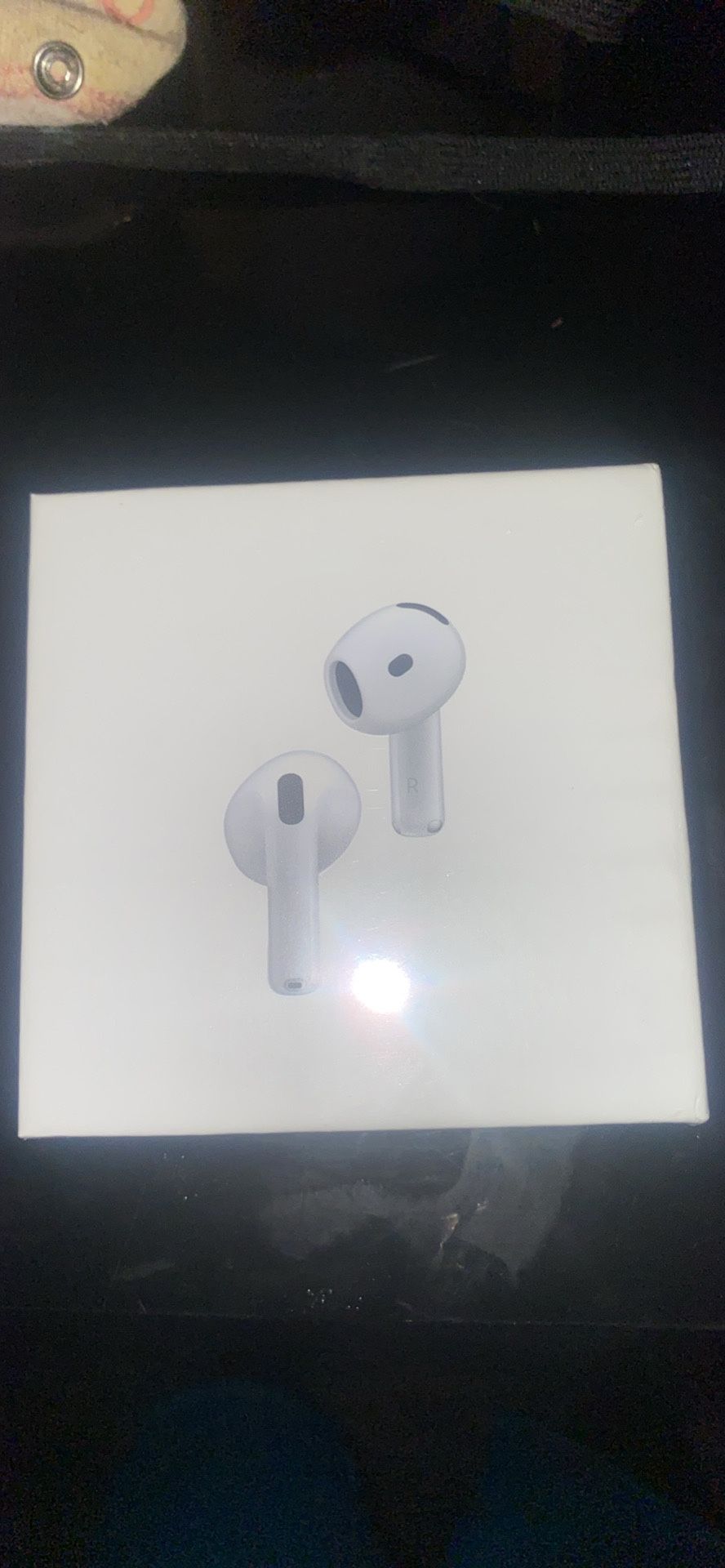 AirPods 4 