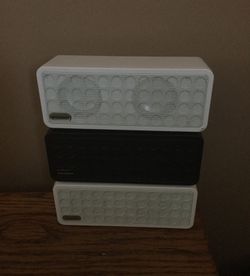 3 loud Bluetooth speakers