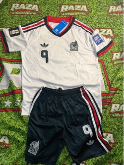 Mexico National Team Raúl Jiménez #9 Jersey and Shorts Set Youth Size 26