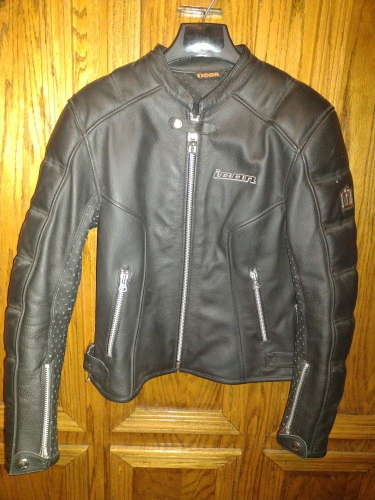 Icon Tuscadero Women's Leather Motorcycle Jacket