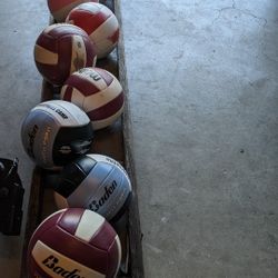 8 Volleyballs All are Filled w/ Air Baden Lakeside Molten Wilson Ball