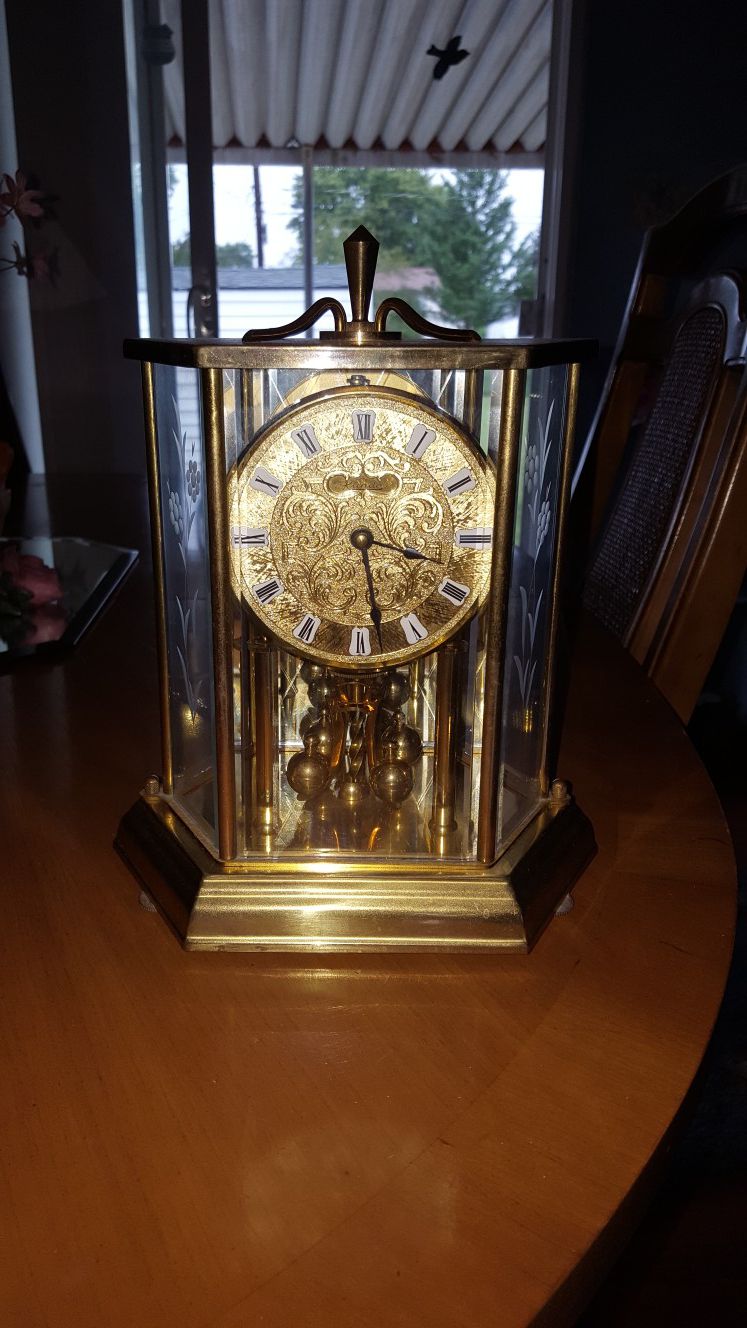 Antique Kundo Clock
