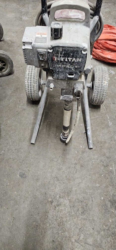 Titan Impact 410 Paint Sprayer