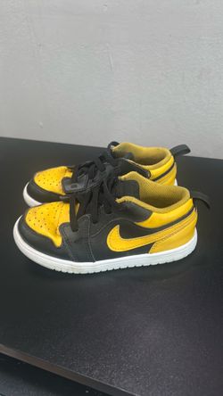 JORDAN 1 LOW (TODDLER) Black, yellow and white size 10C