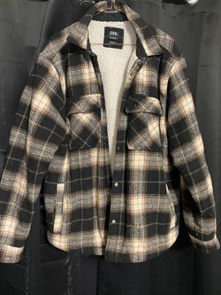 ZARA Men’s Heavyweight Sherpa Lined Plaid Flannel Shirt Jacket Size XL. Relaxed Fit