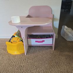 girls/toddler desk