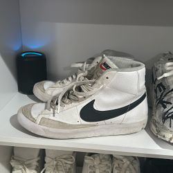 Nike Blazers Size 7