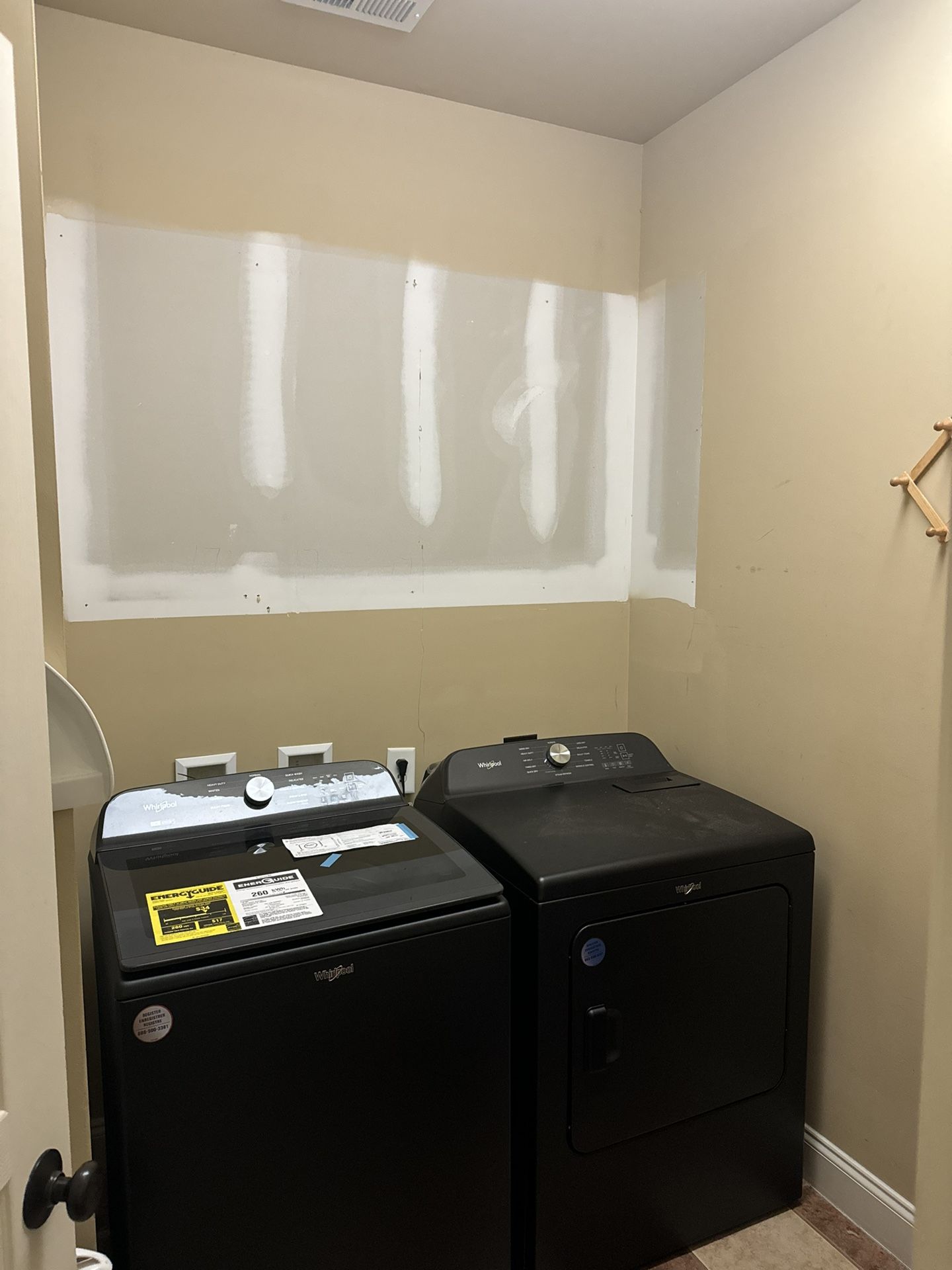 Whirlpool Washer And Dryer