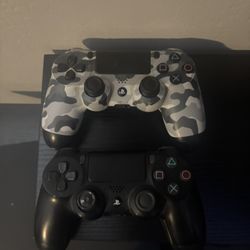 PS4