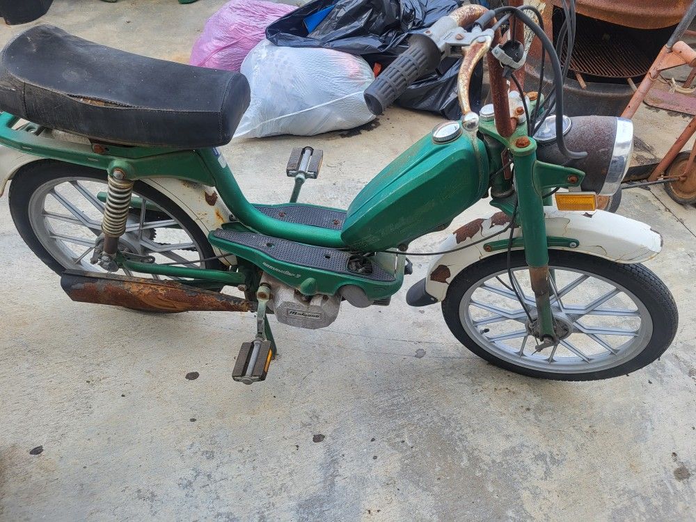 1977 Malaguti Commuter Moped