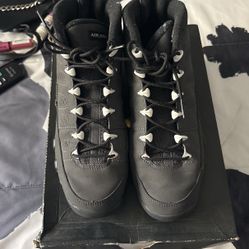 Air Jordon 9 Anthracite/white-black Size 6 GS