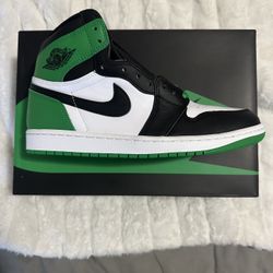 Lucky Green Jordan 1s
