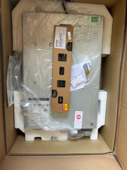 APC Smart- UPS  2200VA