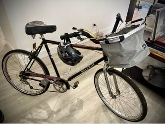 Vintage Raleigh Cruiser Bike – Commuter - as is with Basket & Helmet