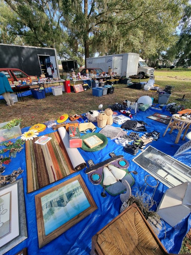 HUGE YARD SALE!!! DEAN RD! Saturday-Monday