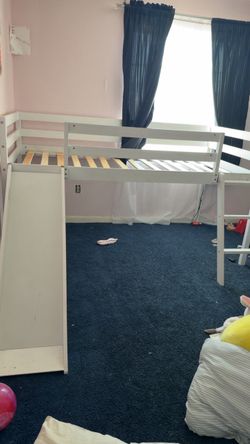 Kids loft bed
