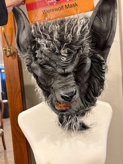 NEW Adult Snarling Grey Werewolf Mask Costume Halloween Party One Size Fits All