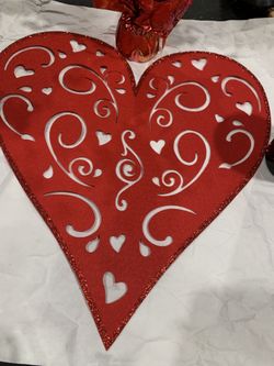 RED “15”FELT CUT OUT HEART WITH GLITTER BORDER