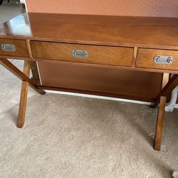 Quality Wooden Assent Desk.