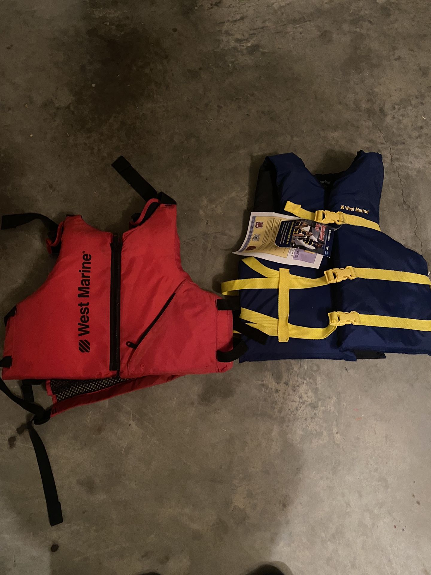 Adult Life vests
