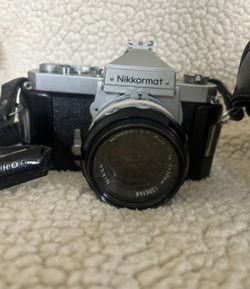 Nikon Nikkormat Nikkor Lens