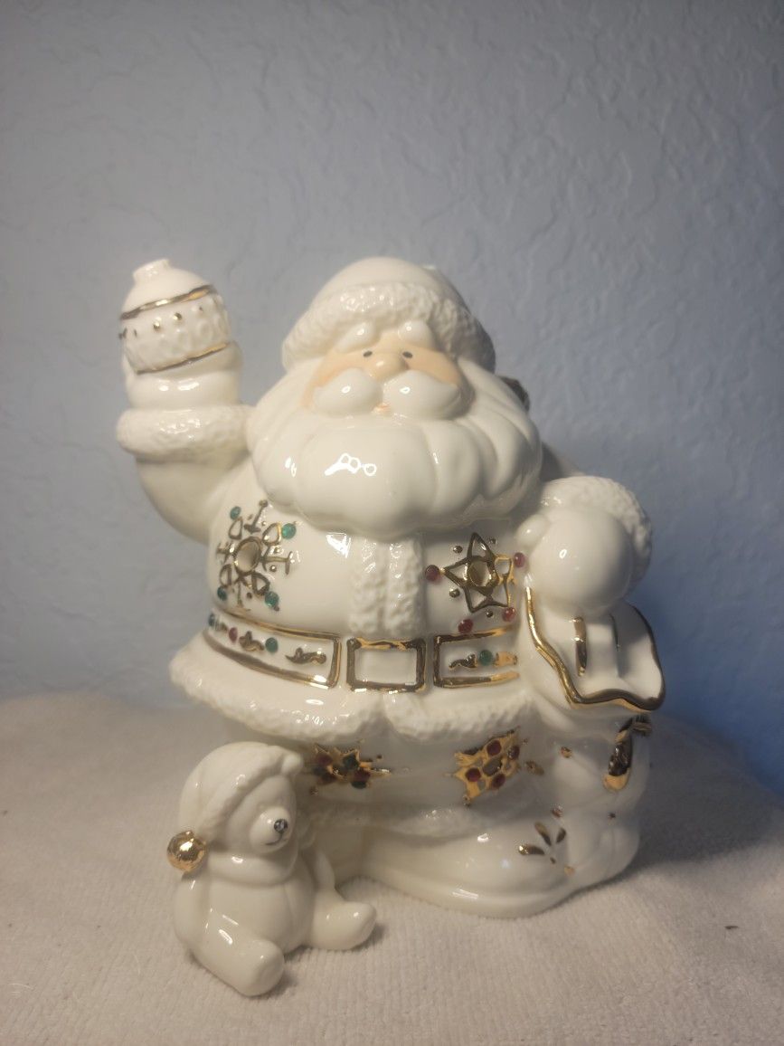 Porcelain Santa With Gold And Jewel Trim