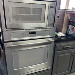 Microwave, Oven And Gas Stove Top With Down Draft