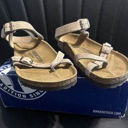 Birkentstock size 40 new 