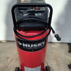 Commercial 26 Gallons Husky Air Compressor