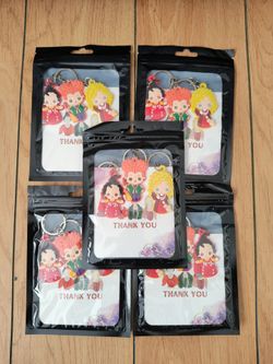 Disney hocus pocus keychain sets 3 for 5 Fontana pickup.
