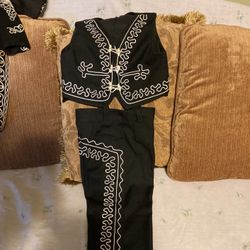 Young Boys Mariachi Suit. I live in Perris