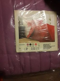 Queen 3 pieces. 100% polyester. New.