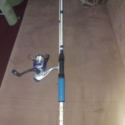 Fishing Combo, 3000 Size Lews Mark Rose Speed Spin Reel And Shakespeare Excursion Rod 7ft Rod For Pick Up