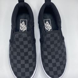 New Kids Slip-On Vans Size 13 Youth 