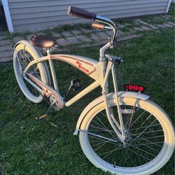 Felt Bicycles 1909 Beqch Cruiser (Like New)