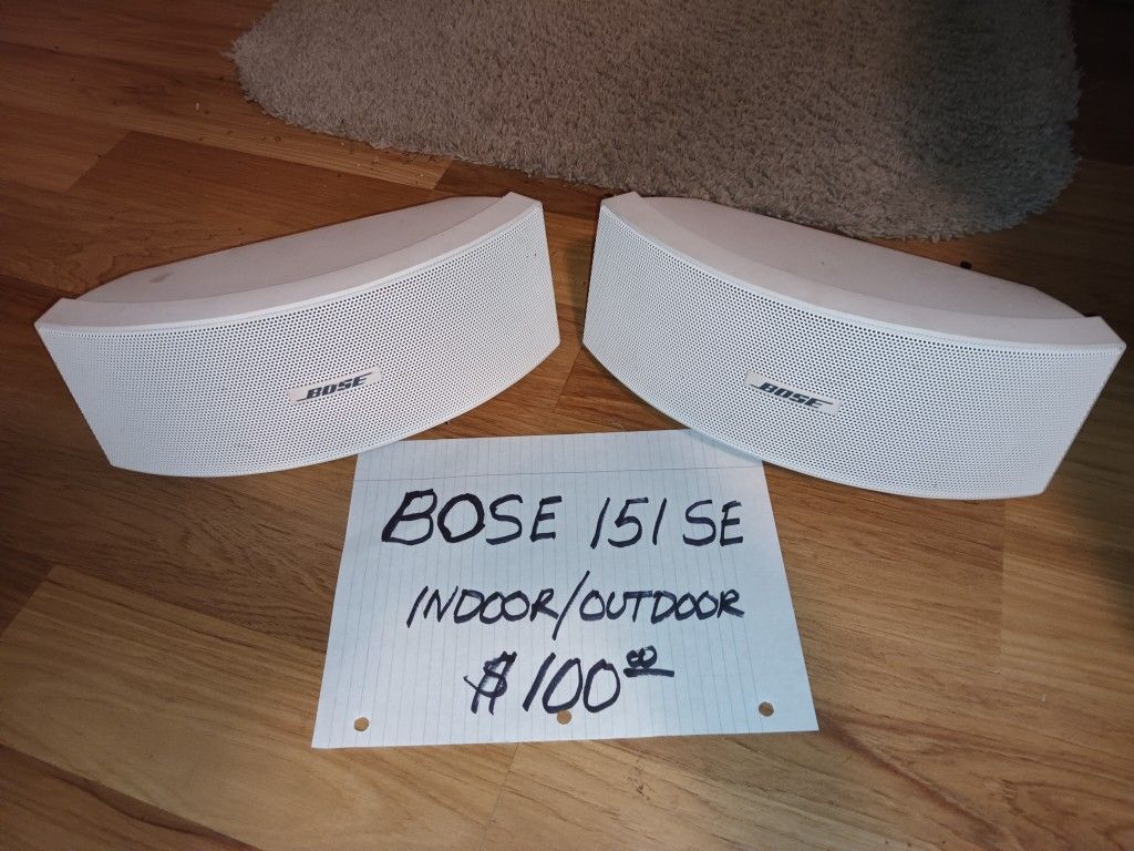 Bose 151 SE Speakers