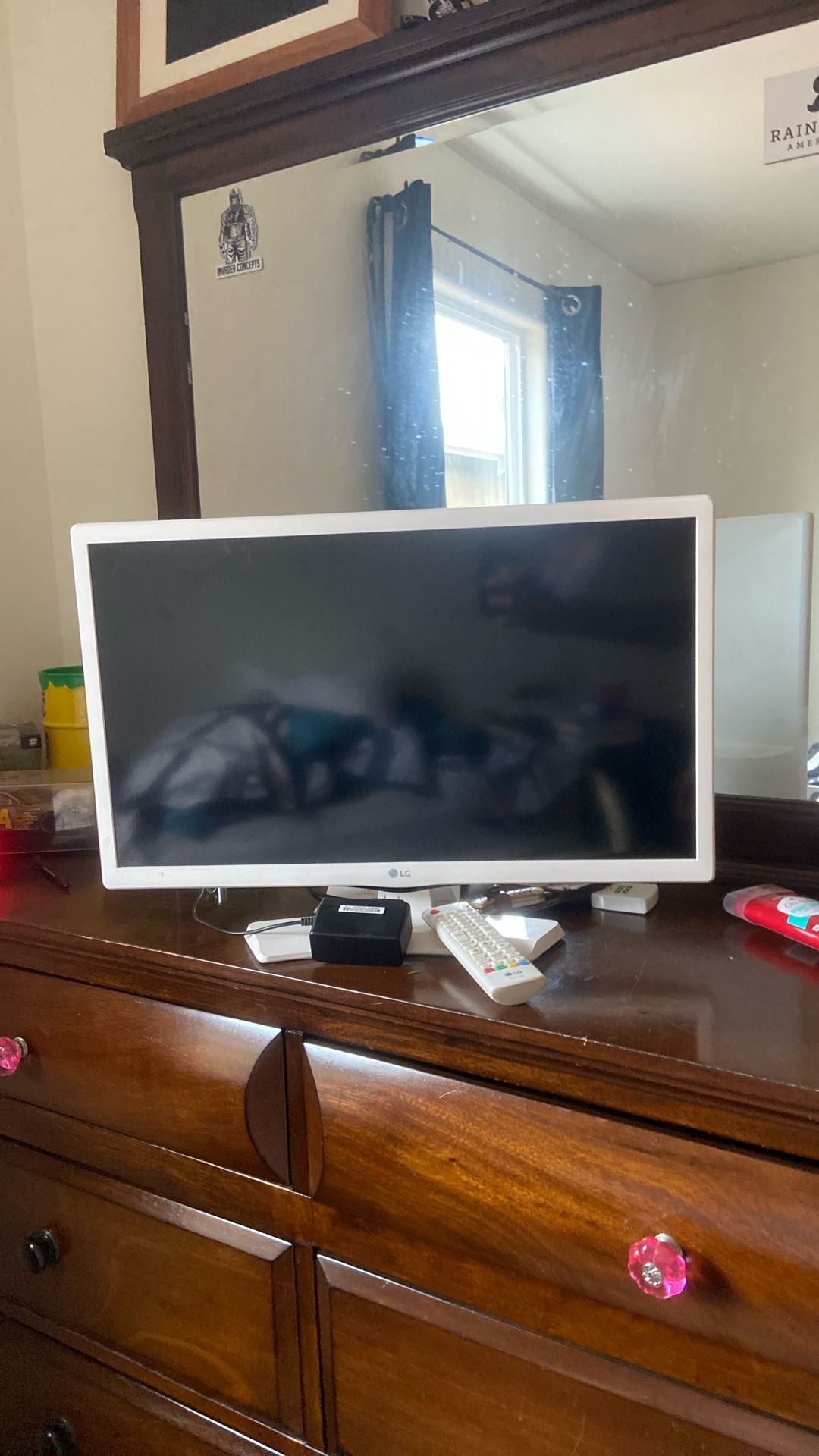 LG Monitor
