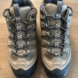 Columbia Men’s Hiking Boots - 8.5 